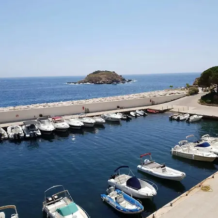 Vue D'exception Sur La Bandol